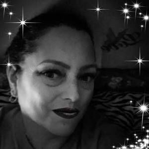 Meet your Posher, Sandy